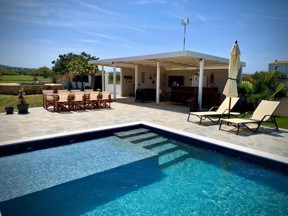 Villa Hylas Luxury Bed & Breakfast Kilada 外观 照片